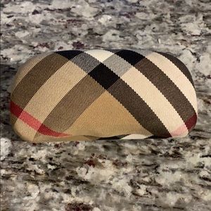 Burberry sunglass case
